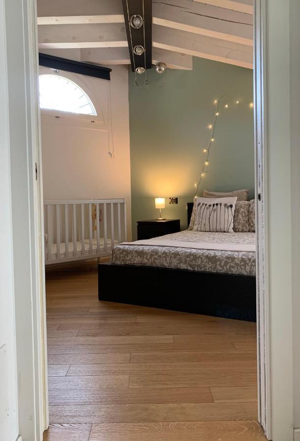 Clara'S Place Apartman Mestre Kültér fotó